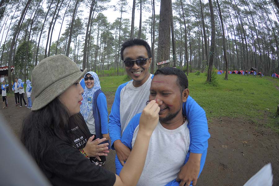Gathering Outbound Puskesmas Karang Bahagia