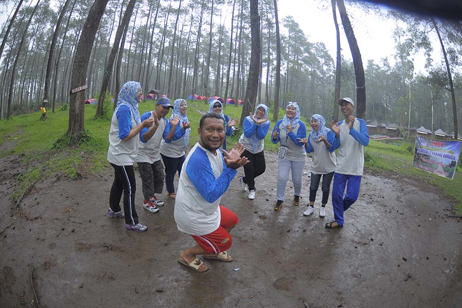 Gathering Outbound Puskesmas Karang Bahagia
