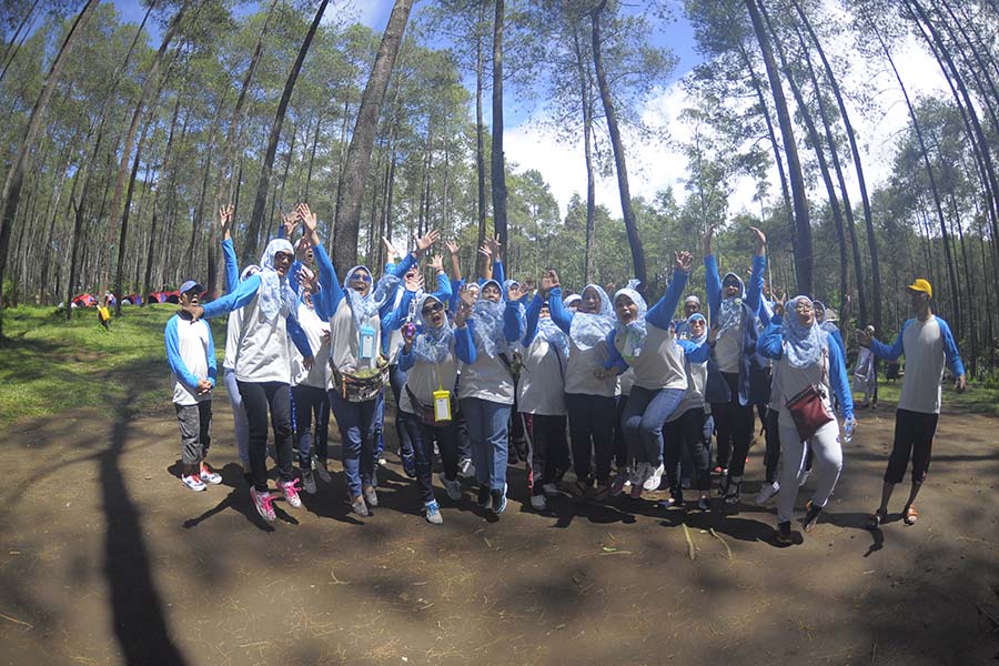 Gathering Outbound Puskesmas Karang Bahagia